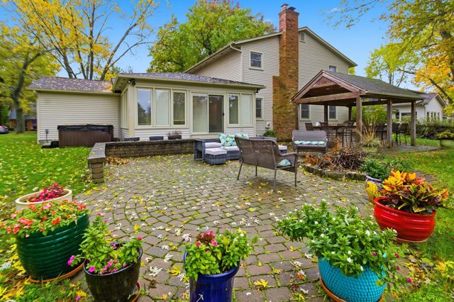 1539 Clubview Boulevard S, Columbus, OH 43235