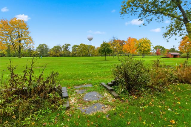 1539 Clubview Boulevard S, Columbus, OH 43235