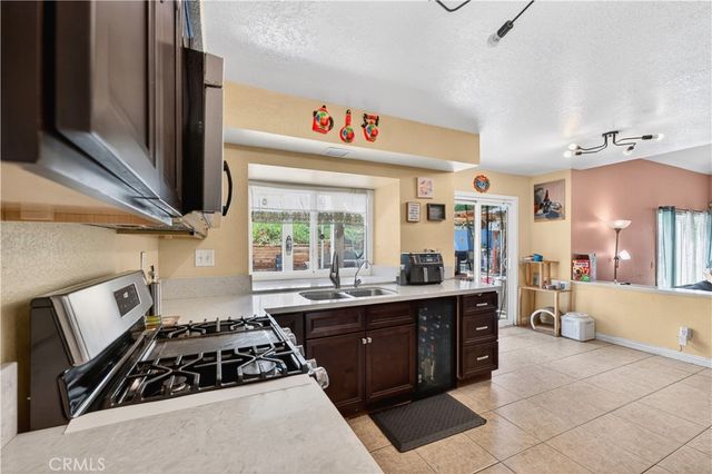 7726 Whitney Drive, Jurupa Valley, CA 92509