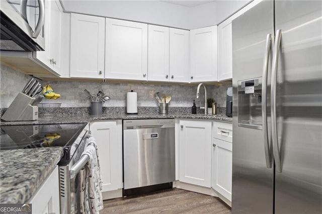 2870 Pharr Court South NW 1505, Atlanta, GA 30305