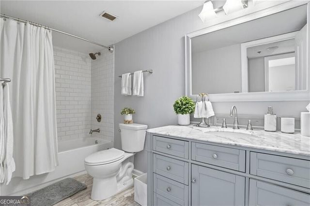 2870 Pharr Court South NW 1505, Atlanta, GA 30305