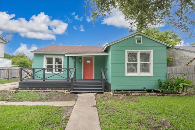 641 Robert Dr, Corpus Christi, TX 78412