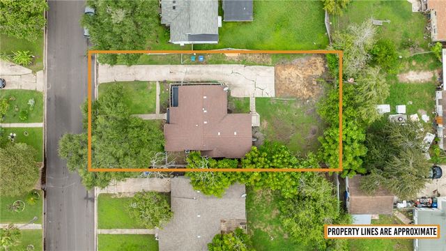 641 Robert Dr, Corpus Christi, TX 78412