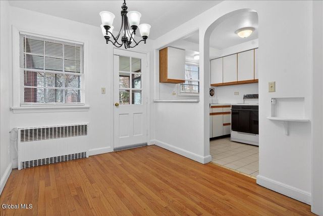 21 Hopewell Street, Albany, NY 12208