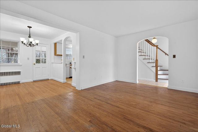 21 Hopewell Street, Albany, NY 12208