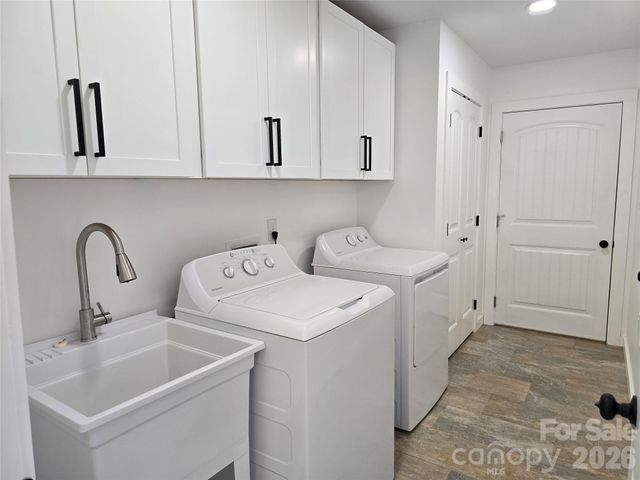 980 Smith Waldrop Road, Mill Spring, NC 28756