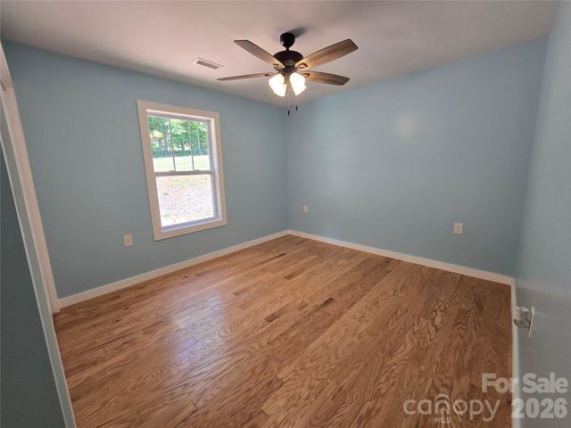 980 Smith Waldrop Road, Mill Spring, NC 28756