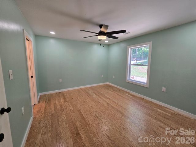 980 Smith Waldrop Road, Mill Spring, NC 28756