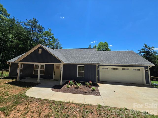 980 Smith Waldrop Road, Mill Spring, NC 28756