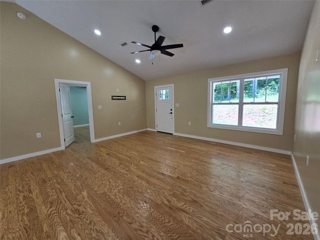 980 Smith Waldrop Road, Mill Spring, NC 28756