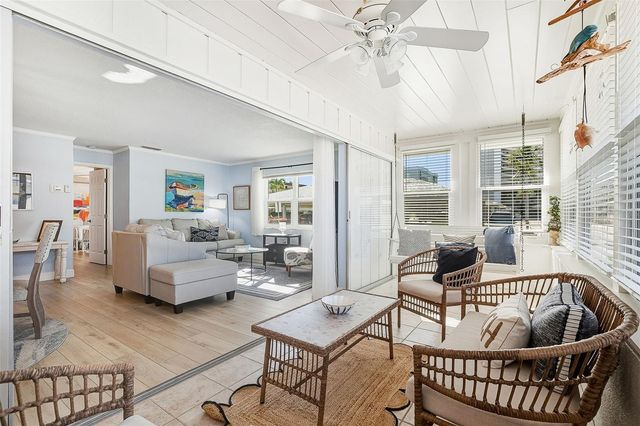 6300 MIDNIGHT PASS ROAD 21, Sarasota, FL 34242