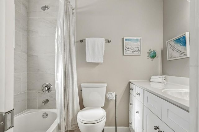 6300 MIDNIGHT PASS ROAD 21, Sarasota, FL 34242