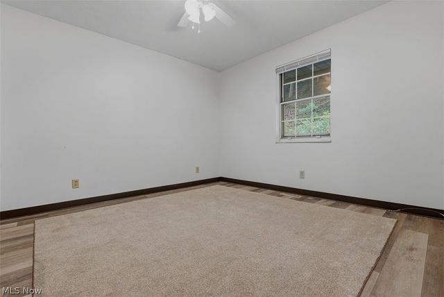 404 W Wildwood Drive, Parkersburg, WV 26101