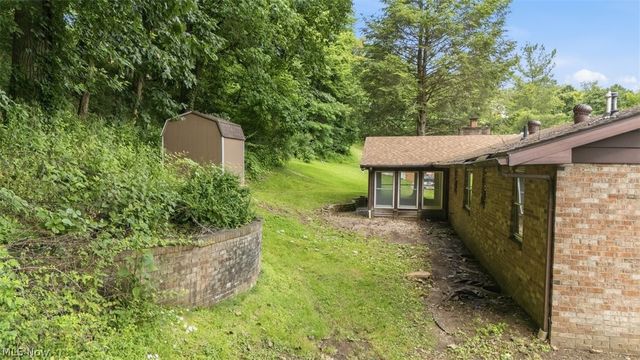 404 W Wildwood Drive, Parkersburg, WV 26101