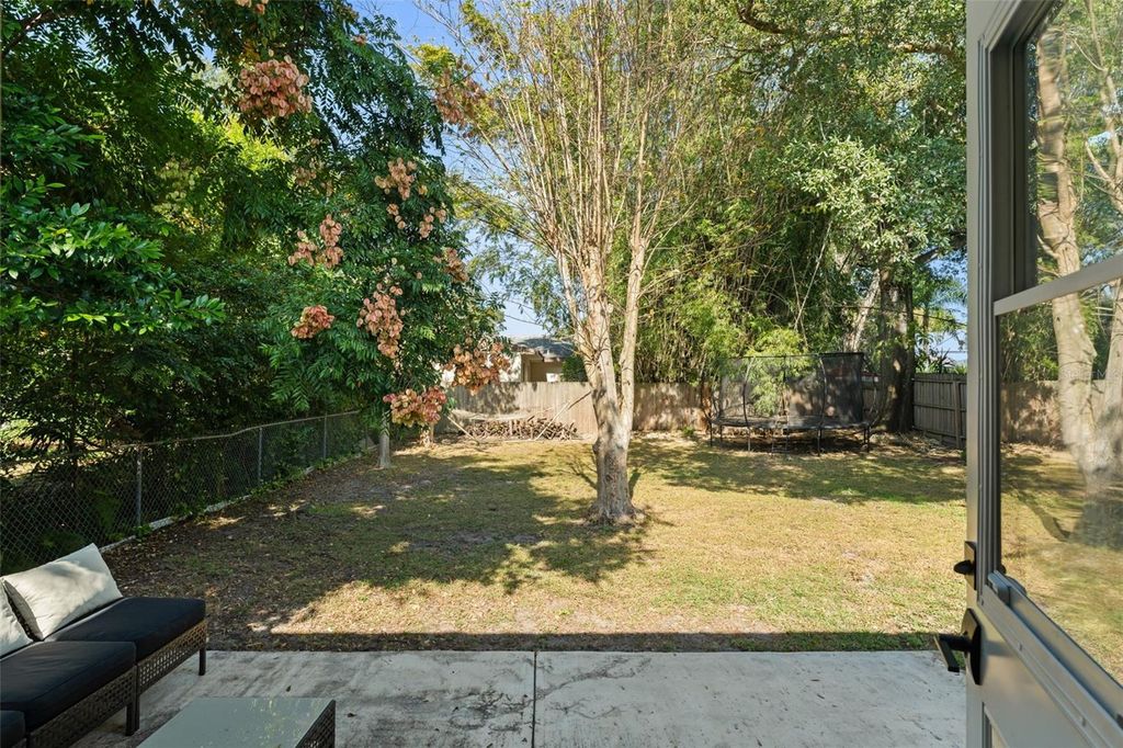 Image 23 of property listing at 2005 VIRGINIA DRIVE, Orlando, FL 32803