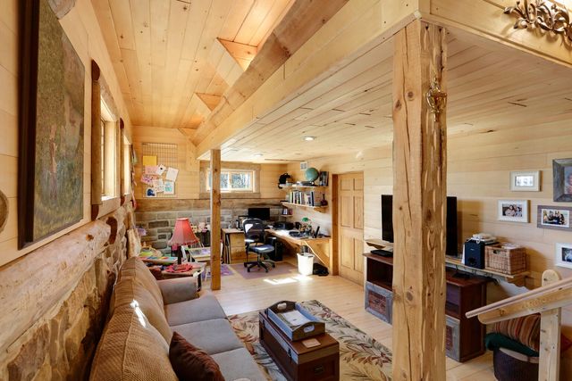 2655 County Road 550 East, Mahomet, IL 61853