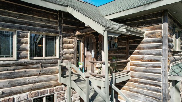 2655 County Road 550 East, Mahomet, IL 61853