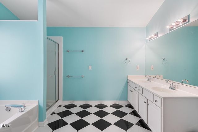 213 October Glory Lane, Apex, NC 27539