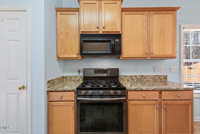 213 October Glory Lane, Apex, NC 27539