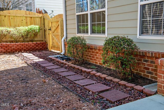 213 October Glory Lane, Apex, NC 27539