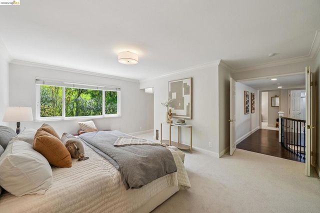 1977 Woodbury Ct, Walnut Creek, CA 94596