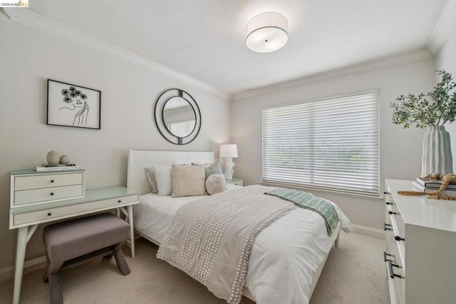 1977 Woodbury Ct, Walnut Creek, CA 94596