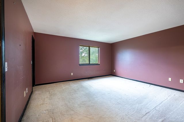 10 South Street 77, Danbury, CT 06810