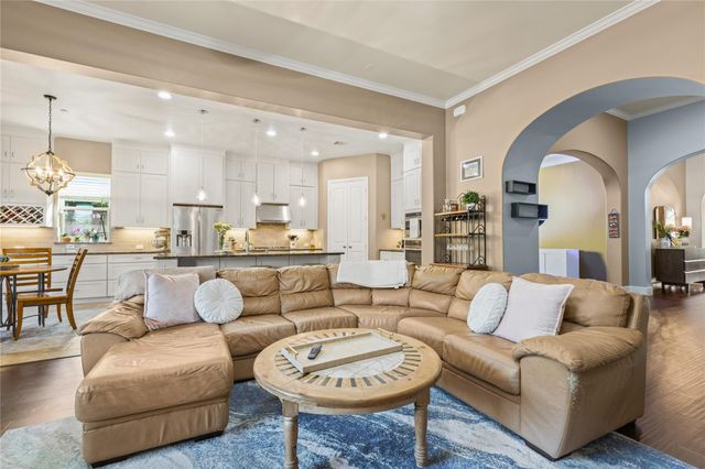 3131 N Cotswold Manor Drive, Houston, TX 77339