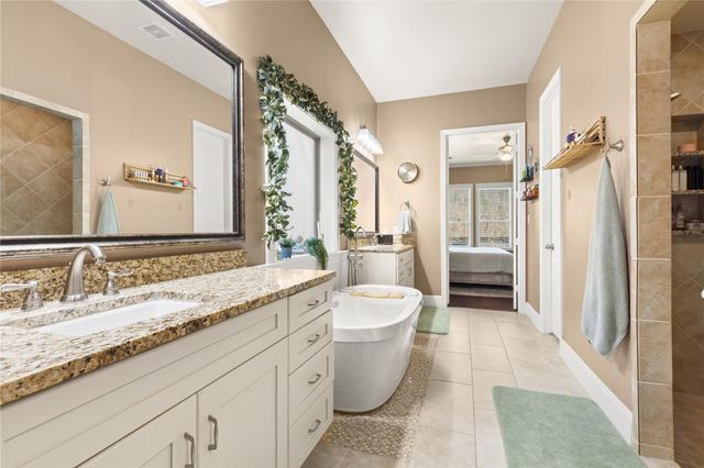 3131 N Cotswold Manor Drive, Houston, TX 77339