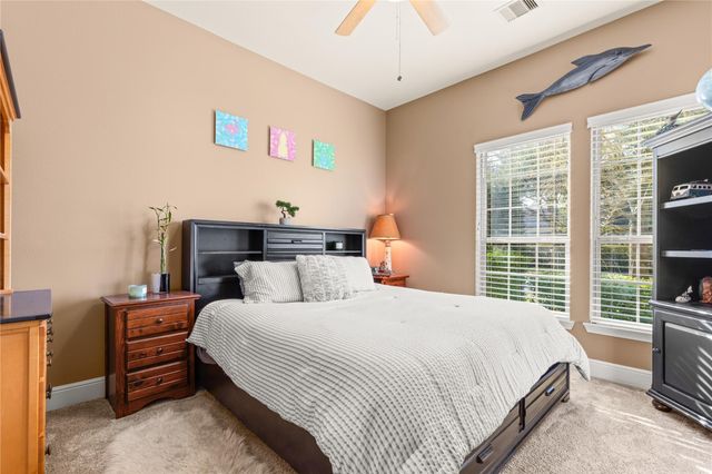 3131 N Cotswold Manor Drive, Houston, TX 77339