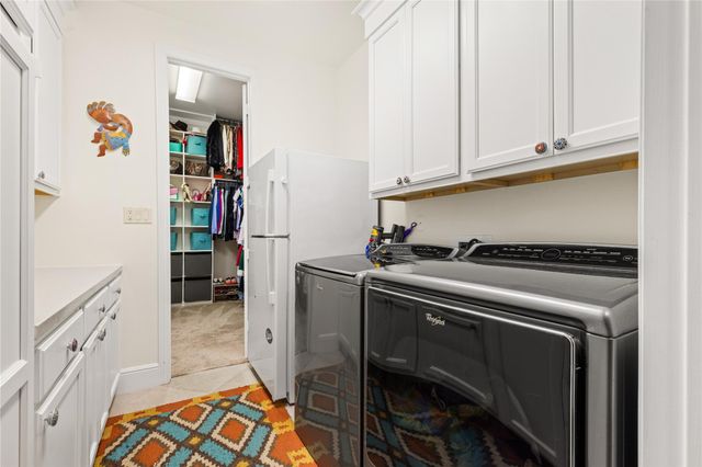 3131 N Cotswold Manor Drive, Houston, TX 77339