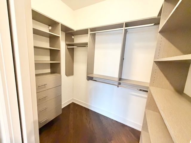 2303 W Wilcox Street 2S, Chicago, IL 60612
