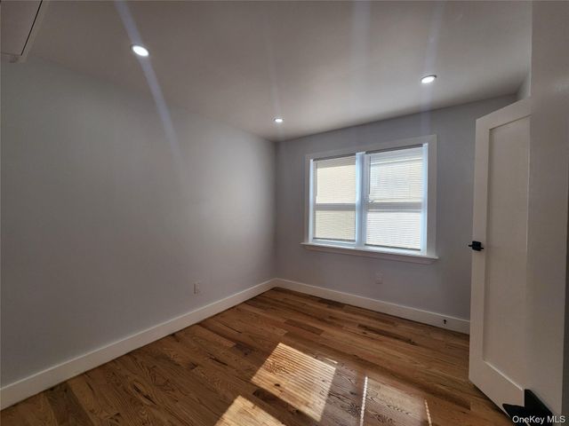 330 Taylor Avenue 1, Bronx, NY 10473