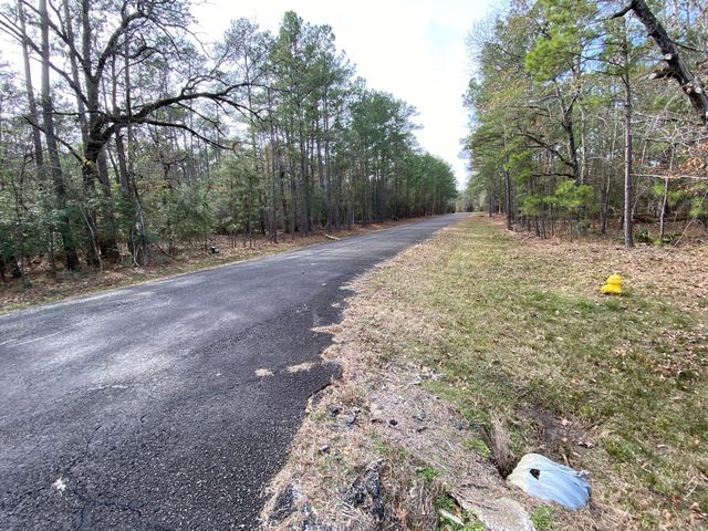 24418 Gleneagles, Huntsville, TX 77320