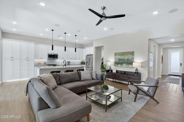 16941 W SHERIDAN Street, Goodyear, AZ 85395