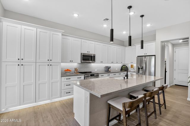 16941 W SHERIDAN Street, Goodyear, AZ 85395