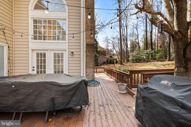 12187 BRECKNOCK ST, Oakton, VA 22124