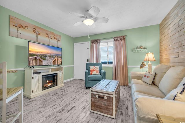 120 Dogwood Dr. N # 313, Garden City Beach, SC 29576