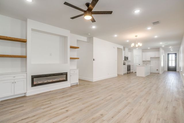 4944 Dunbar Street, Fort Worth, TX 76105