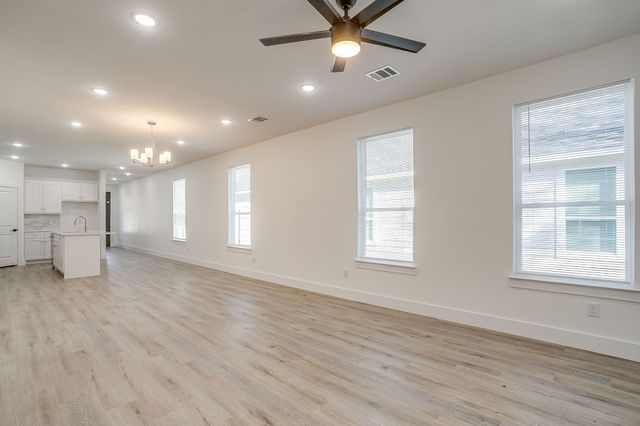 4944 Dunbar Street, Fort Worth, TX 76105