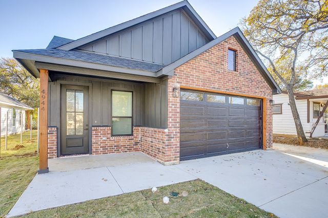 4944 Dunbar Street, Fort Worth, TX 76105