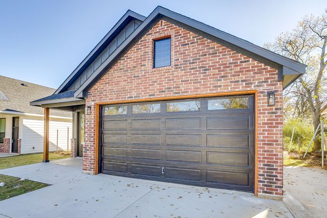 4944 Dunbar Street, Fort Worth, TX 76105