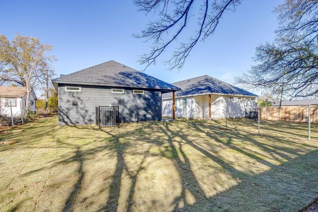 4944 Dunbar Street, Fort Worth, TX 76105