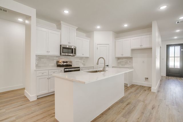 4944 Dunbar Street, Fort Worth, TX 76105