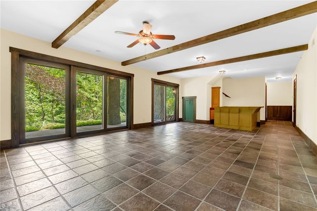205 Long Cove Court, Sunset, SC 29685