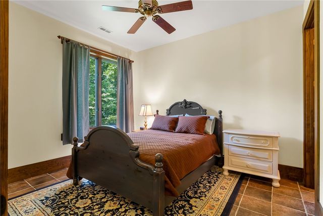 205 Long Cove Court, Sunset, SC 29685
