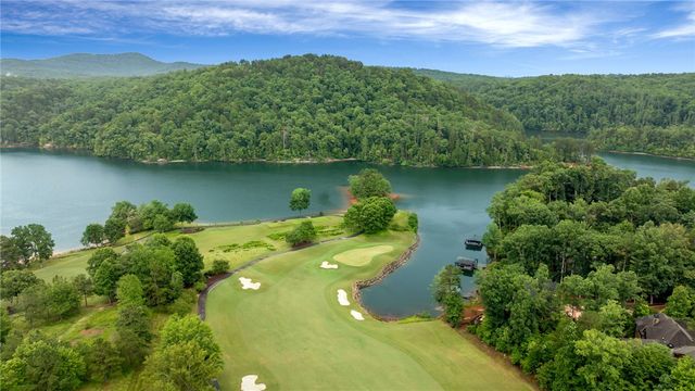 205 Long Cove Court, Sunset, SC 29685