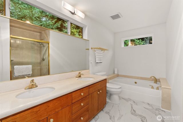 3236 Gravelly Beach Loop NW, Olympia, WA 98502