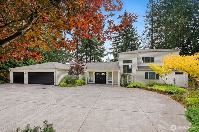 3236 Gravelly Beach Loop NW, Olympia, WA 98502