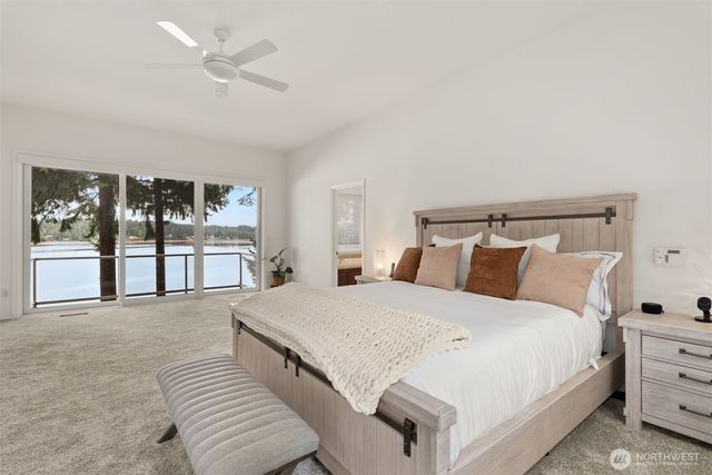 3236 Gravelly Beach Loop NW, Olympia, WA 98502